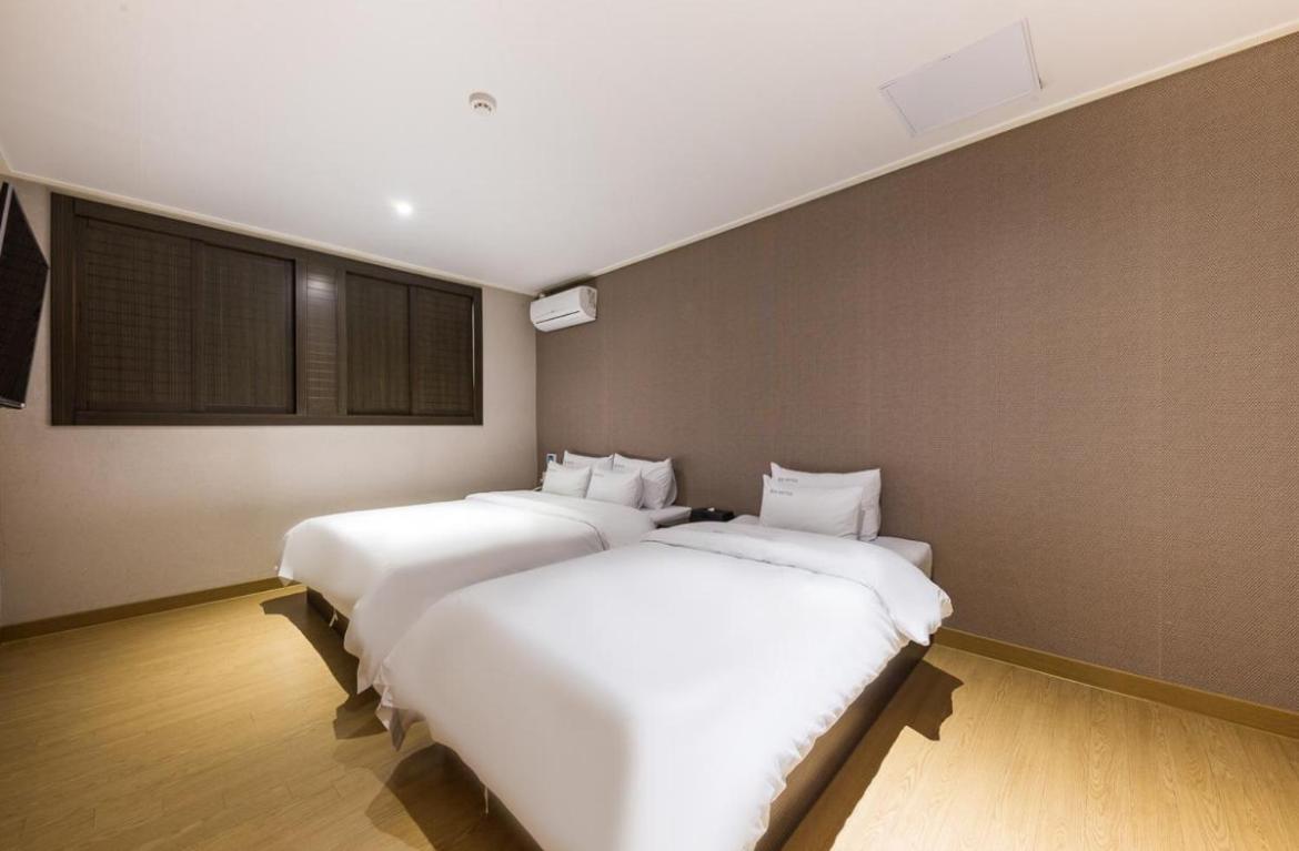 Daesan Hotel Seosan Exterior foto