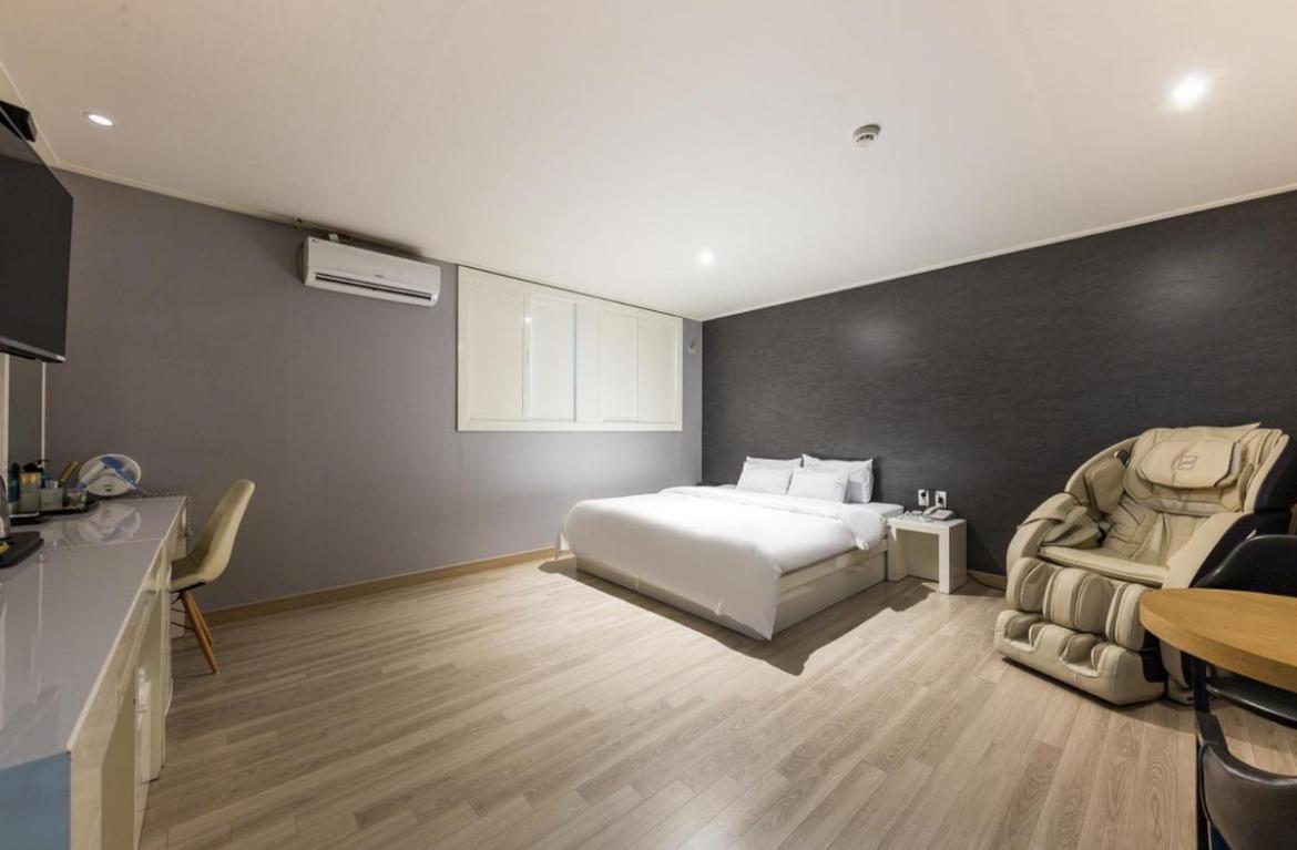 Daesan Hotel Seosan Exterior foto