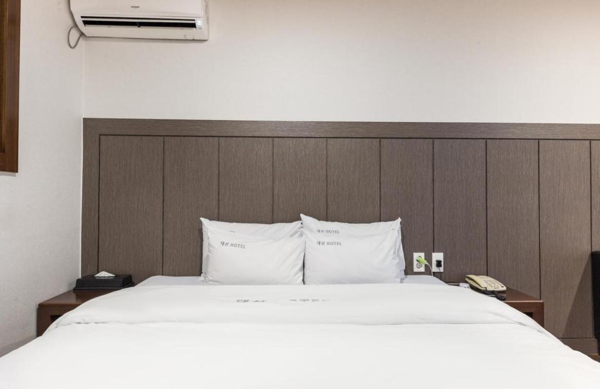 Daesan Hotel Seosan Exterior foto