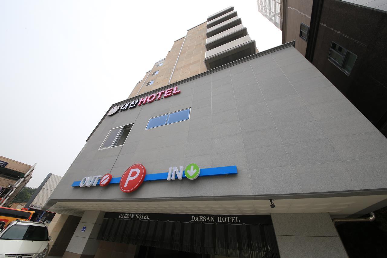 Daesan Hotel Seosan Exterior foto